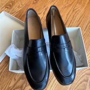 Anne Klein Classic Black Loafers